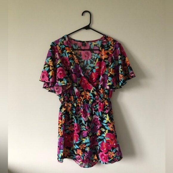 Shein Floral Romper - Picture 1 of 5
